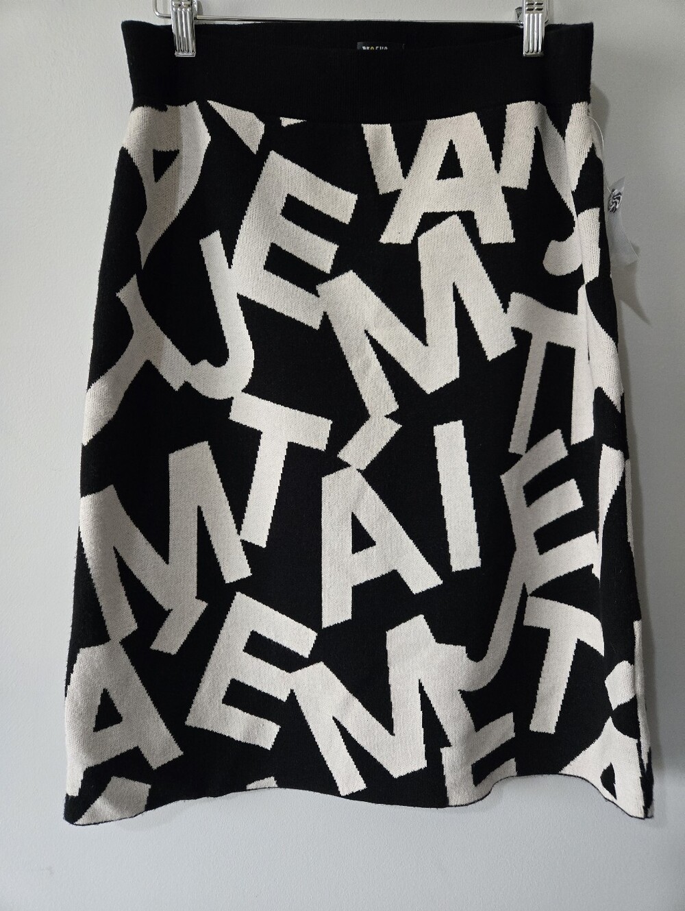 Maeve Anthropologie Black & White Graphic Knit Skirt - Size XL